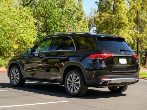 Used 2021 Mercedes-Benz GLE 350 GLE 350 Sport Utility 4D w/ Premium Package image 5