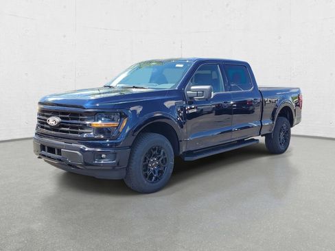 New 2026 Ford F150 XLT w/ Equipment Group 302A MID AWD/4WD image 4
