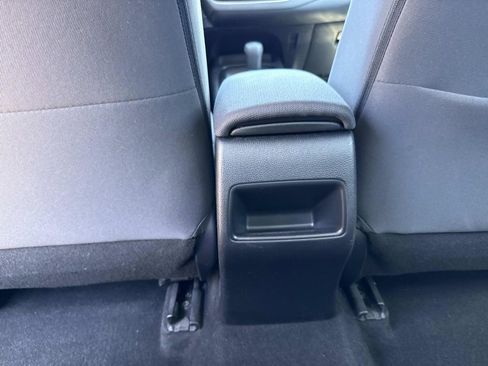 Used 2020 Toyota Corolla LE image 21