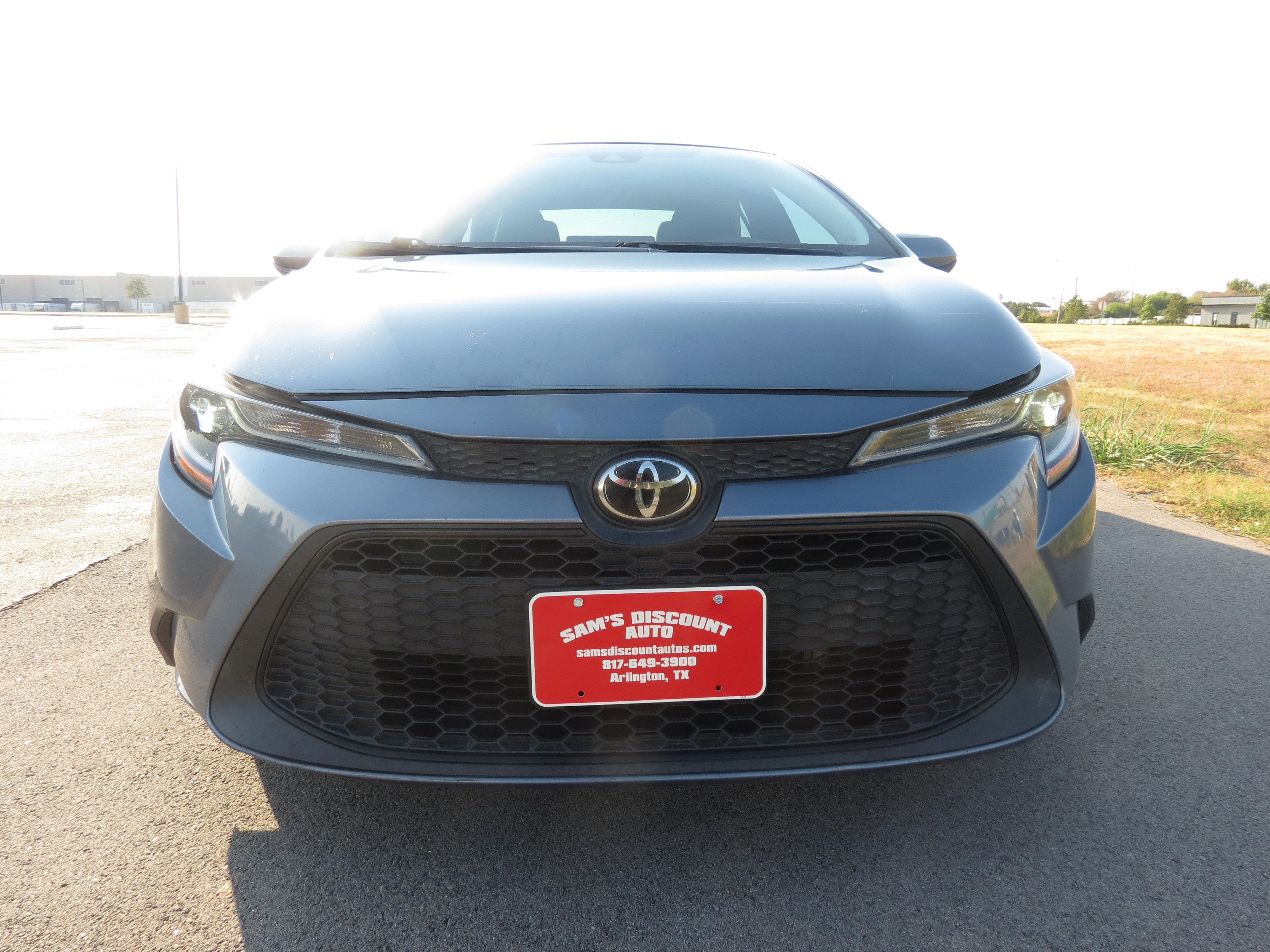 Used 2020 Toyota Corolla LE FWD image 7
