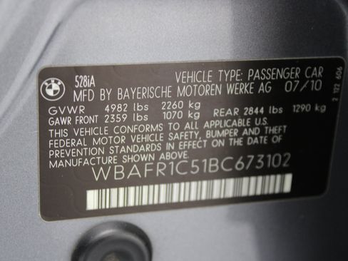 Used 2011 BMW 528i Sedan image 86