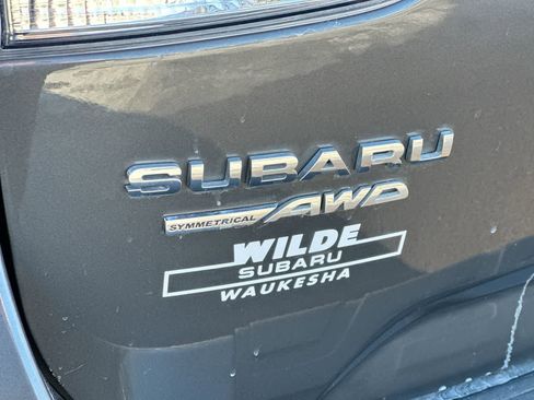 Certified 2023 Subaru Forester Premium image 17
