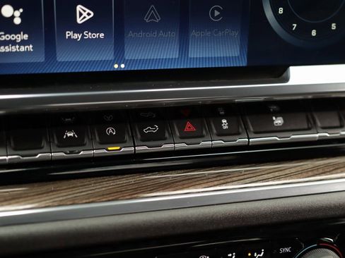 Used 2023 Chevrolet Silverado 1500 RST image 17