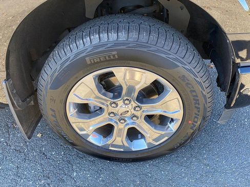 Certified 2022 Ford F150 Platinum w/ Equipment Group 701A High image 14