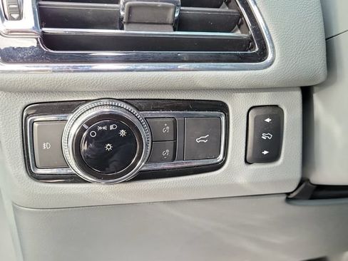 Used 2018 Lincoln Navigator L Reserve AWD/4WD image 15