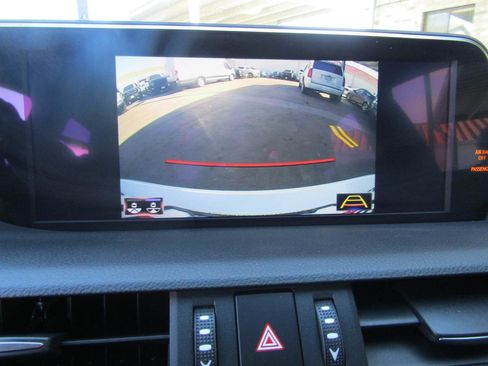 Used 2021 Lexus ES 250 F Sport image 18