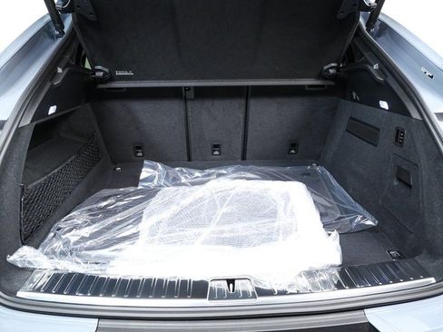 New 2026 Porsche Cayenne S image 31