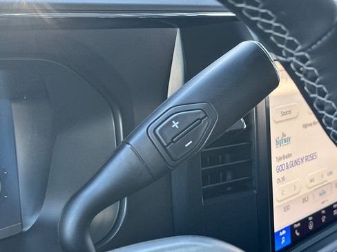 New 2026 Ford F250 Lariat w/ Black Appearance Package image 21