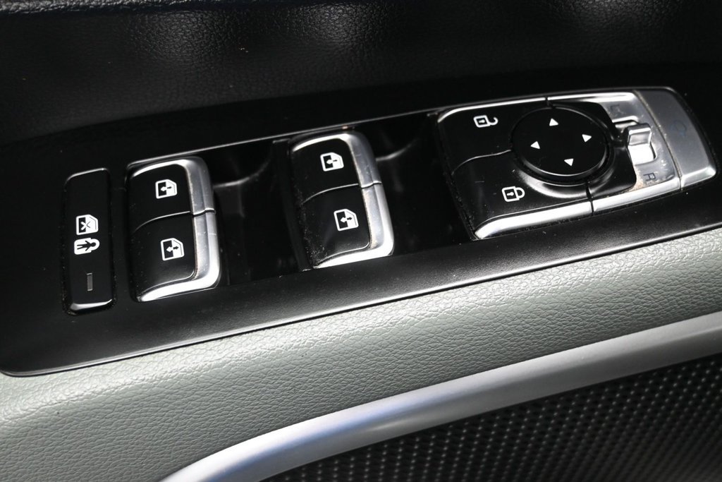 Used 2023 Kia Telluride EX X-Line AWD/4WD image 12