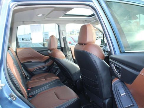 Used 2023 Subaru Forester Touring image 10