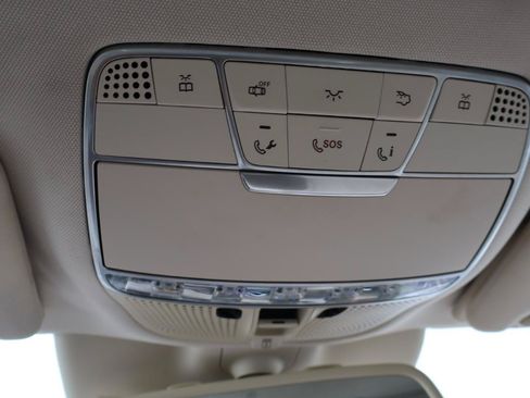 Used 2016 Mercedes-Benz S 550 Sedan image 31
