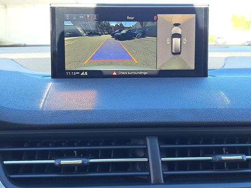 Used 2019 Audi Q7 3.0T Prestige image 28