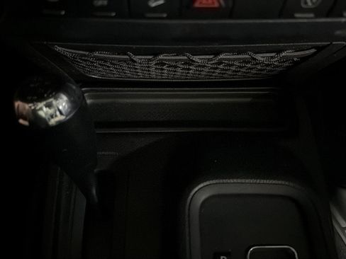Used 2015 Jeep Wrangler Unlimited Sahara AWD/4WD image 30