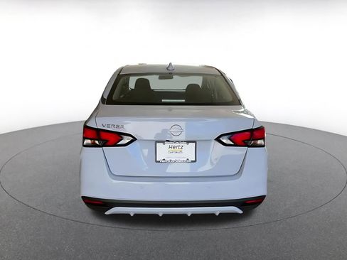 Used 2025 Nissan Versa SV image 11