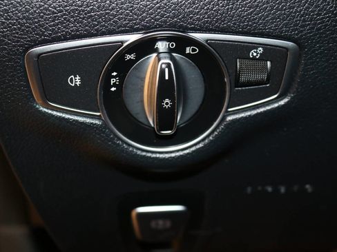 Used 2020 Mercedes-Benz E 350 Sedan image 60