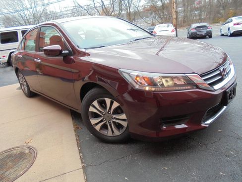 Used 2015 Honda Accord LX image 3