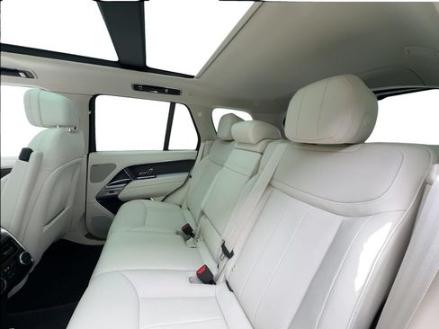 Used 2023 Land Rover Range Rover SE AWD/4WD image 26