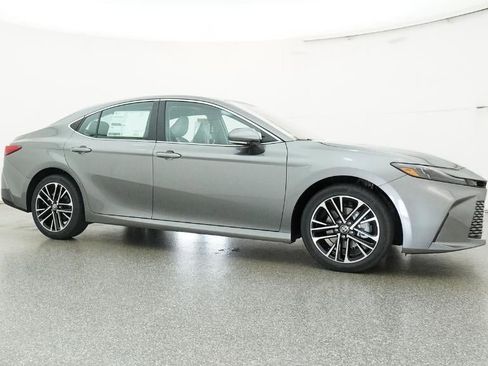 New 2026 Toyota Camry XLE image 28