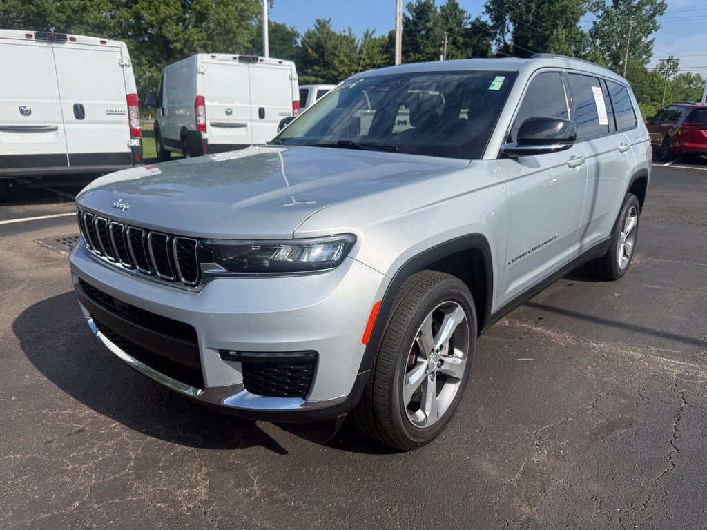 Used 2021 Jeep Grand Cherokee L Limited AWD/4WD image 8