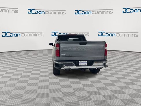Used 2024 Chevrolet Silverado 1500 LTZ w/ Z71 Off-Road Package AWD/4WD image 7