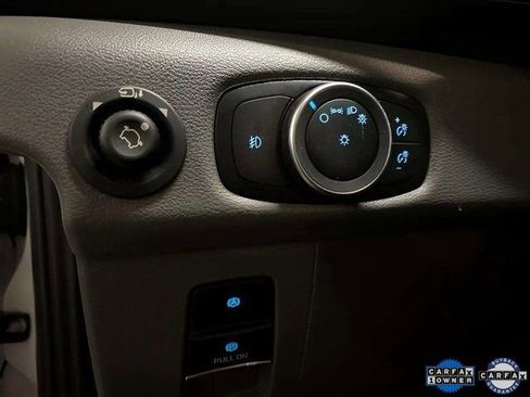 Used 2024 Ford Transit 350 XLT image 32