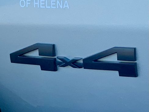 Used 2024 Toyota Tacoma TRD Off-Road image 22