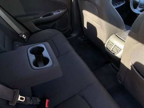 Used 2023 Chevrolet Malibu LT image 29