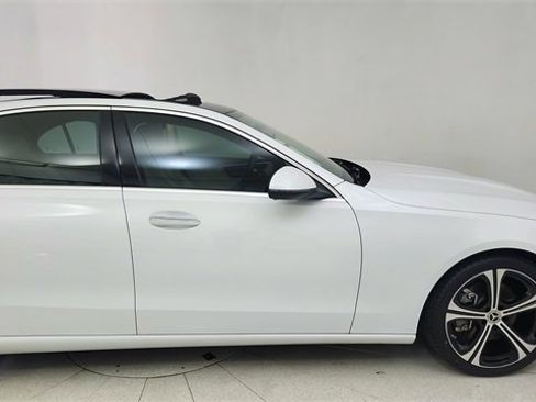 Used 2022 Mercedes-Benz C 300 Sedan image 8