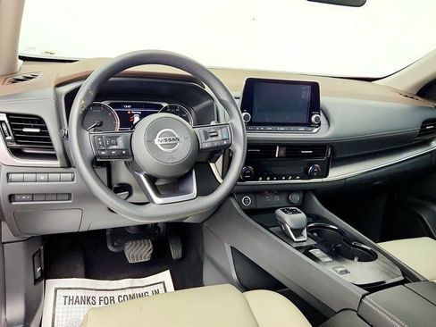 Used 2021 Nissan Rogue SV FWD image 12