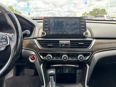 Used 2018 Honda Accord EX-L image 19
