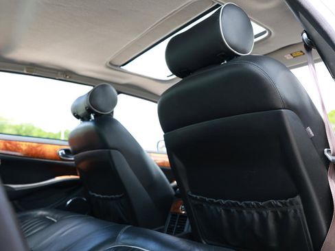 Used 2002 Jaguar XJ8 image 23