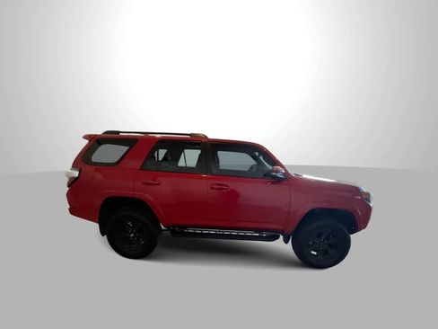 Used 2014 Toyota 4Runner Trail Premium image 9