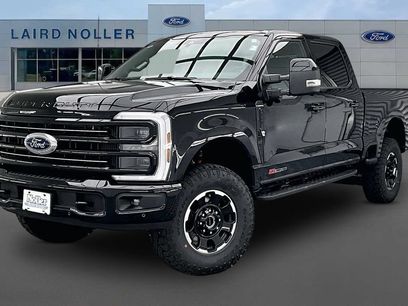 New 2026 Ford F250 Platinum w/ Tremor Off-Road Package