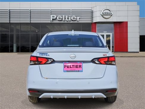 New 2025 Nissan Versa SR w/ Trunk Package image 3