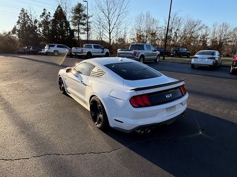 Used 2021 Ford Mustang GT Premium image 8