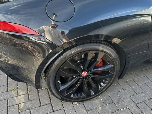 Used 2015 Jaguar F-TYPE S image 5