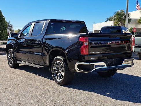 Used 2023 Chevrolet Silverado 1500 LT image 4
