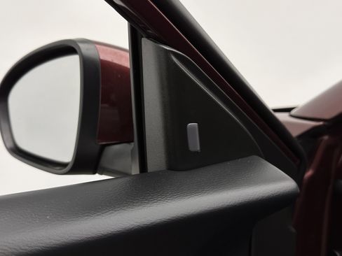 Used 2024 Nissan Sentra SV image 13