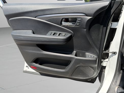Used 2022 Honda Pilot Special Edition image 23