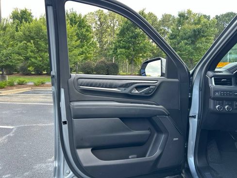 Used 2024 GMC Yukon XL Denali w/ Advanced Technology Package AWD/4WD image 61
