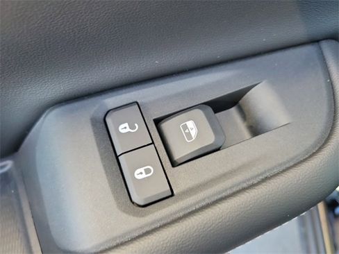 New 2025 Jeep Grand Cherokee L Altitude image 15