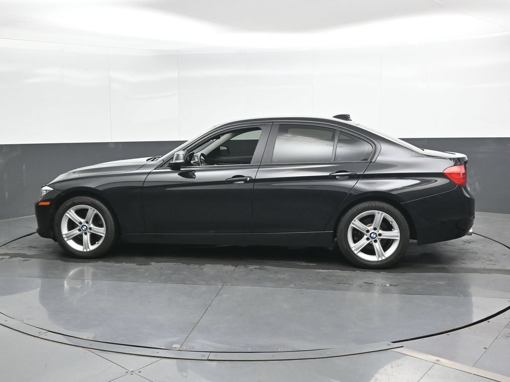 Used 2013 BMW 328i xDrive Sedan AWD/4WD image 7