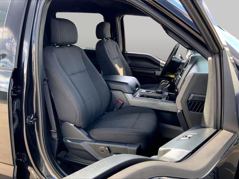Used 2015 Ford F150 XLT w/ Equipment Group 302A Luxury AWD/4WD image 8