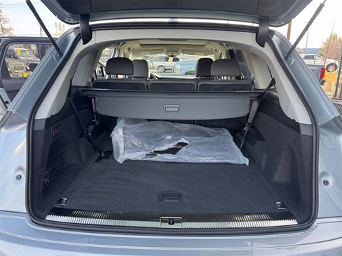 Used 2025 Audi Q7 2.0T Premium Plus w/ Premium Plus Package image 25