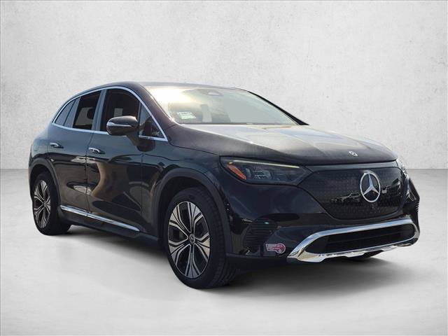 Used 2023 Mercedes-Benz EQE 350+ 4MATIC SUV image 3