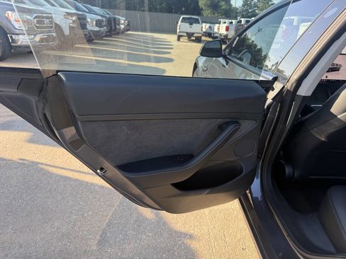 Used 2023 Tesla Model 3 Long Range AWD/4WD image 14