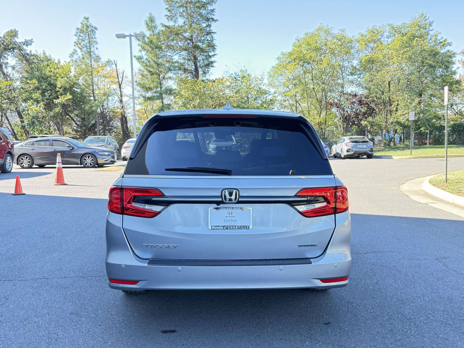 Certified 2024 Honda Odyssey Touring image 3
