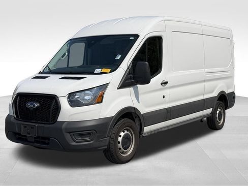 Used 2023 Ford Transit 250 Medium Roof RWD image 3