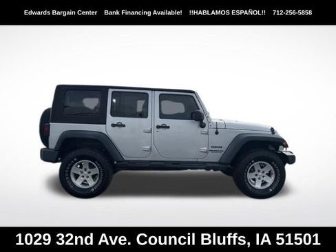 Used 2010 Jeep Wrangler Unlimited Sport AWD/4WD image 8