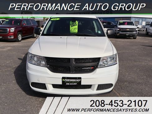 Used 2018 Dodge Journey SE image 2